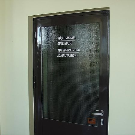 Kuressaare Airport Guest House Екстер'єр фото